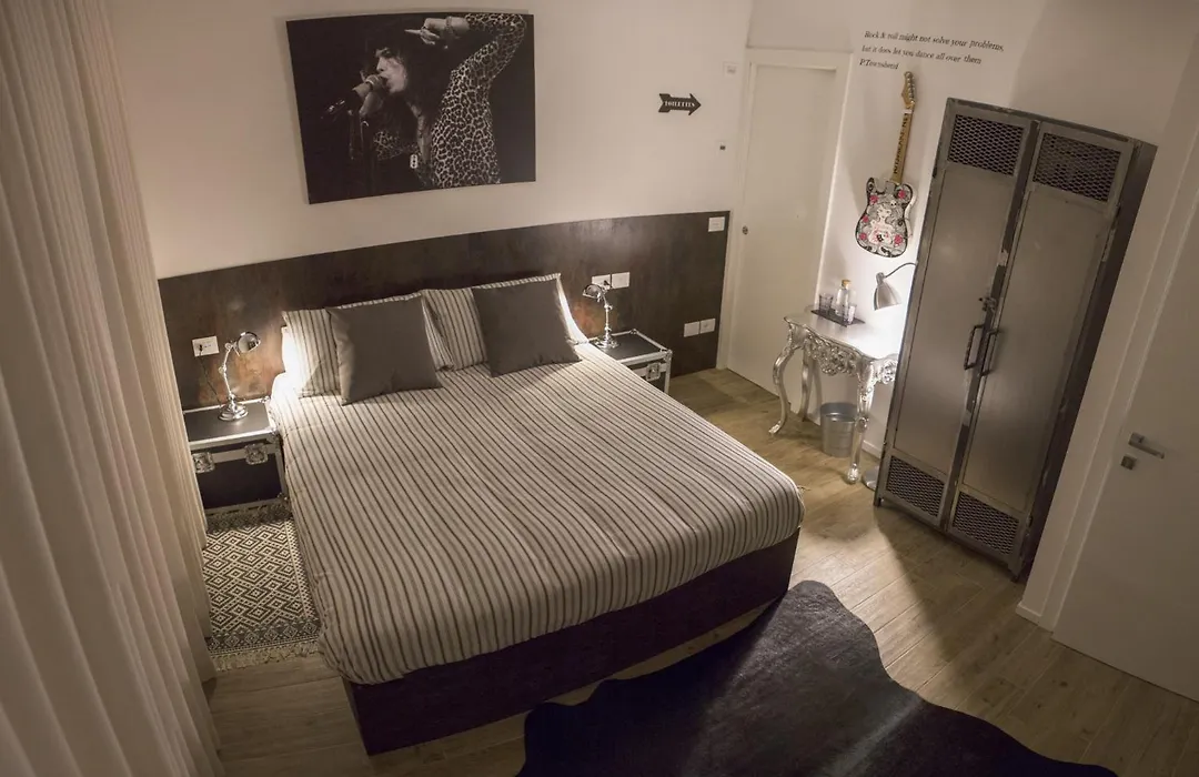 Lullaby B&B-1