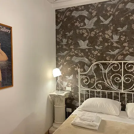 Madam Treviso-3